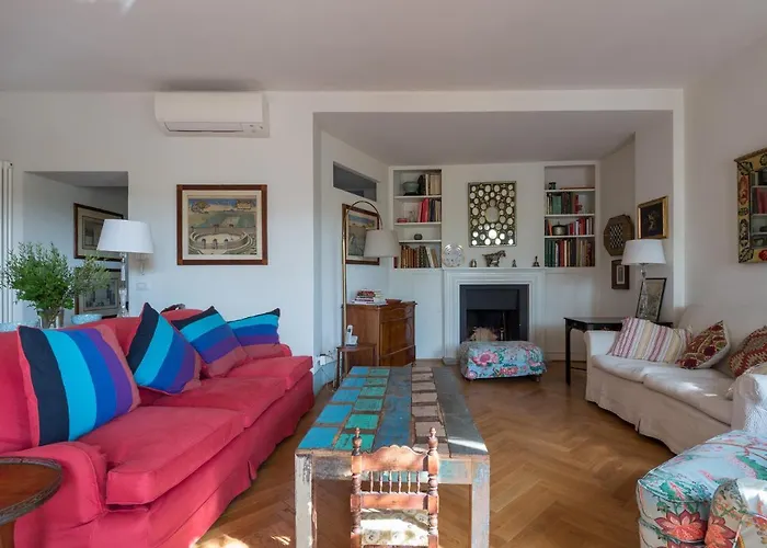 Piazza Lovatelli Luxury Penthouse Apartament